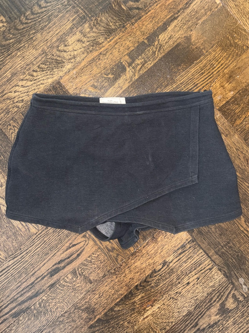 Abercrombie & Fitch Black Wrap Skort Shorts